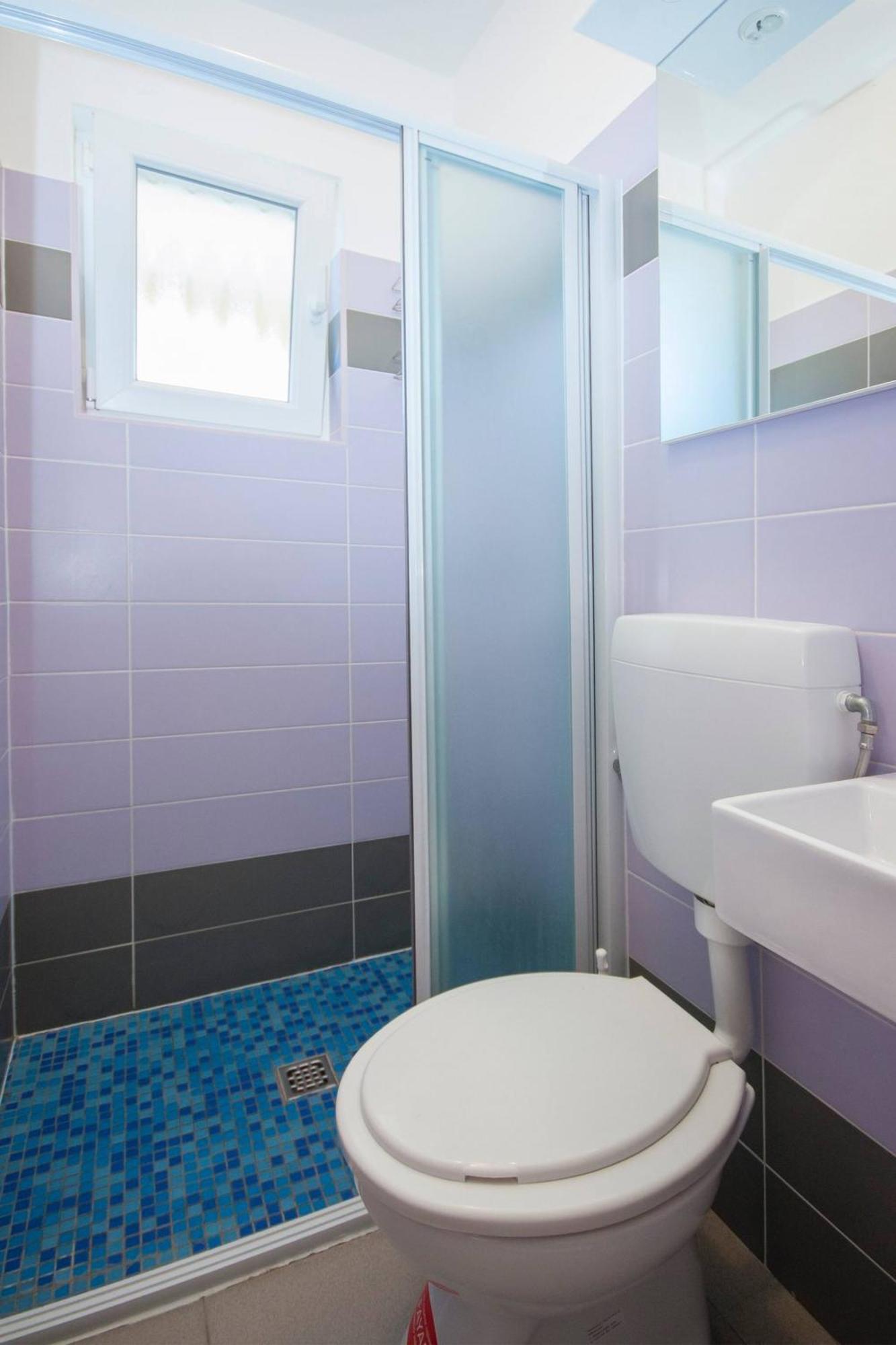 Family Apartments & Rooms Mikelin Primošten Εξωτερικό φωτογραφία