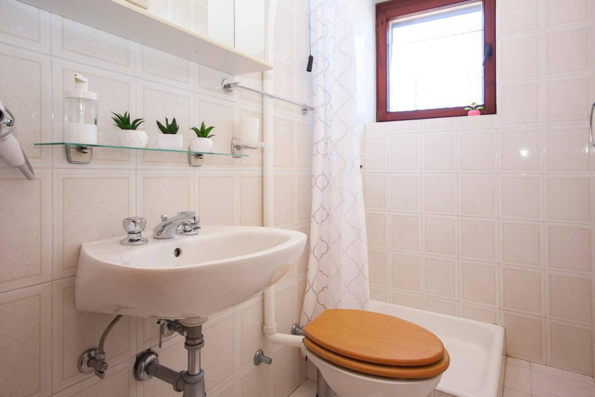 Family Apartments & Rooms Mikelin Primošten Εξωτερικό φωτογραφία